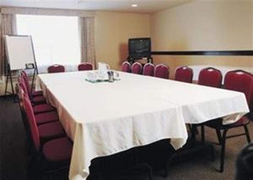 Coast Fraser Tower Yellowknife Facilidades foto